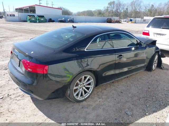 WAUMFAFR6FA049490 Audi A5 2.0t Premium