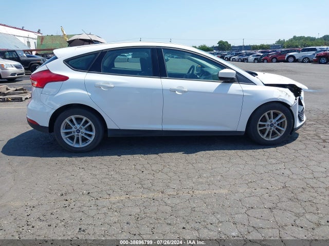 Ford FOCUS SE 2018 1FADP3K29JL280276 Image 13