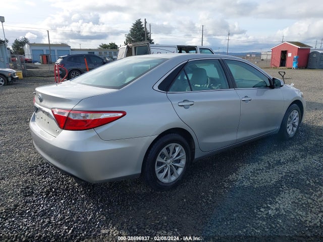 Toyota CAMRY LE 2016 4T4BF1FK5GR547856 Image 4