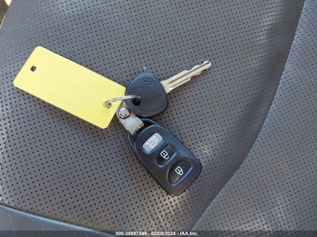 Hyundai Elantra Limited 2015 5NPDH4AE4FH627808 Image 11