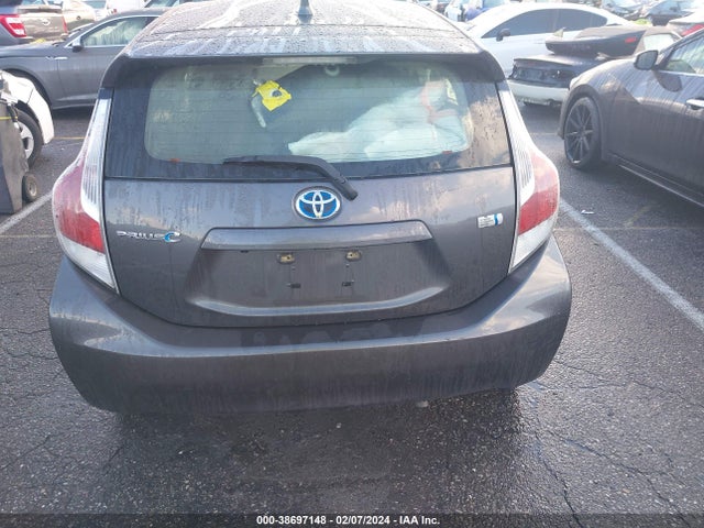 Toyota Prius C Four 2015 JTDKDTB32F1097145 Image 16