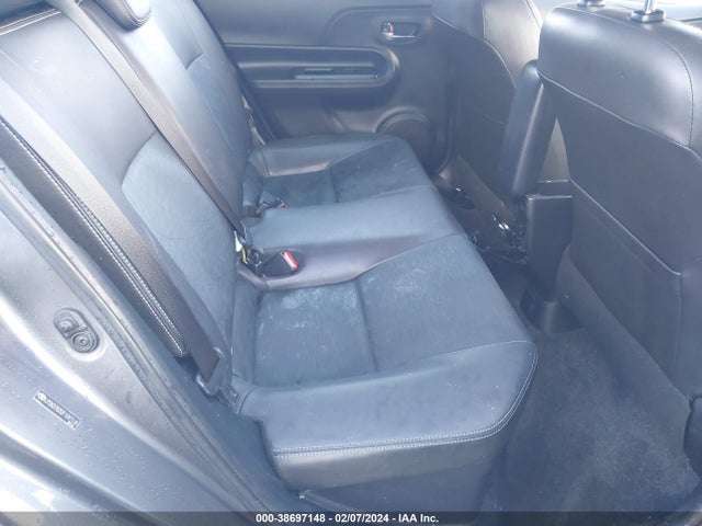 Toyota Prius C Four 2015 JTDKDTB32F1097145 Image 8