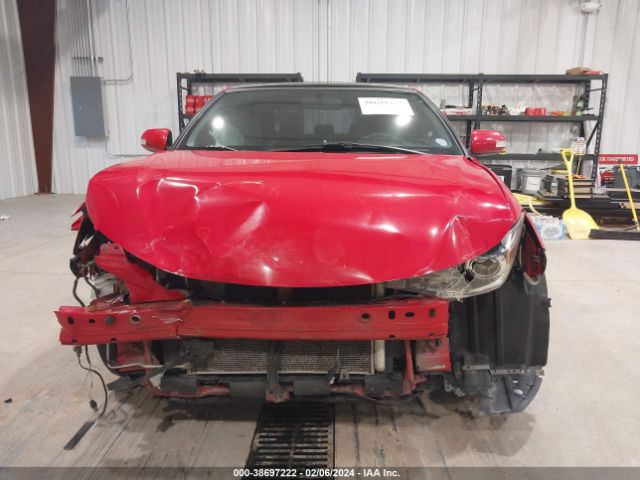 JTKJF5C72FJ001963 Scion TC