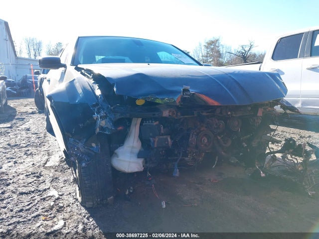 Chrysler 300 Limited 2015 2C3CCAAG8FH893596 Image 6