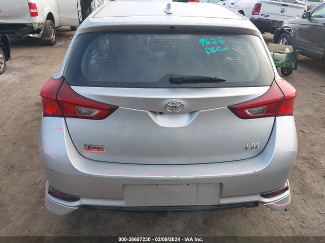 Toyota COROLLA IM 2018 JTNKARJE5JJ556543 Image 17