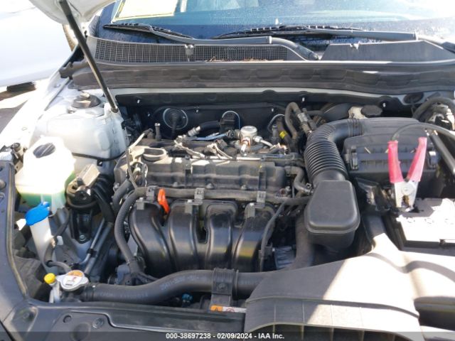 5XXGM4A72EG300134 KIA Optima Lx