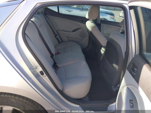 5XXGM4A72EG300134 KIA Optima Lx