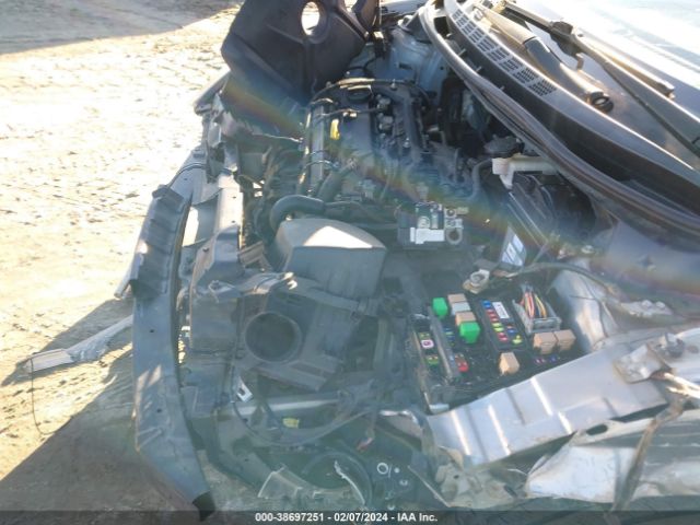 5NPDH4AEXFH613136 Hyundai ELANTRA SE