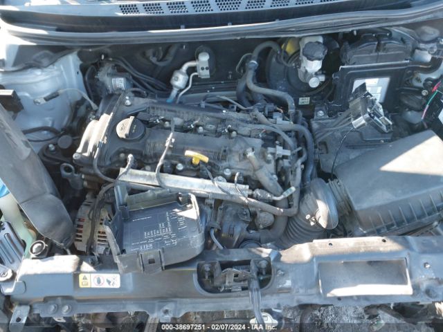 5NPDH4AEXFH613136 Hyundai ELANTRA SE