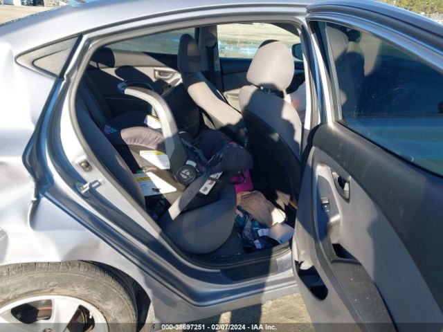 5NPDH4AEXFH613136 Hyundai ELANTRA SE