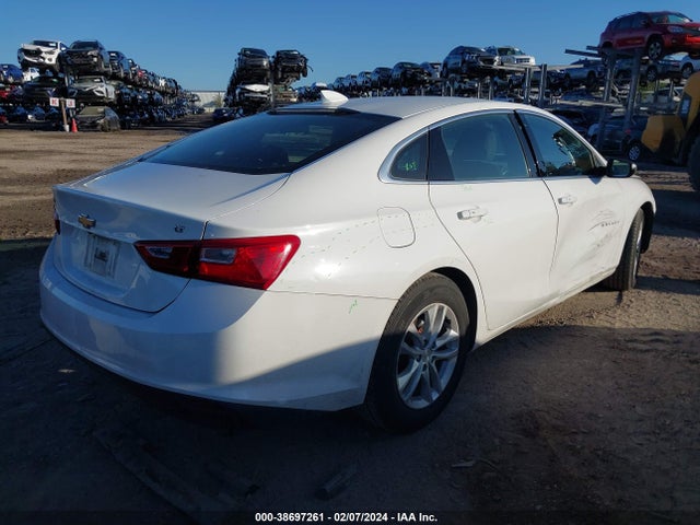 Chevrolet MALIBU LT 2018 1G1ZD5ST3JF207781 Image 4