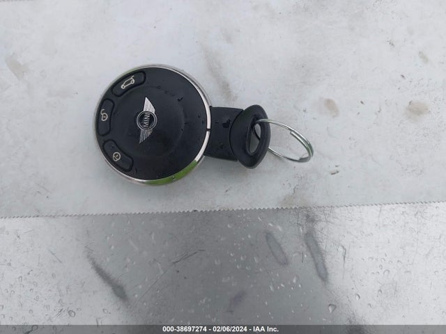 2009 MINI COOPER WMWMF33549TW79613 Photo 10