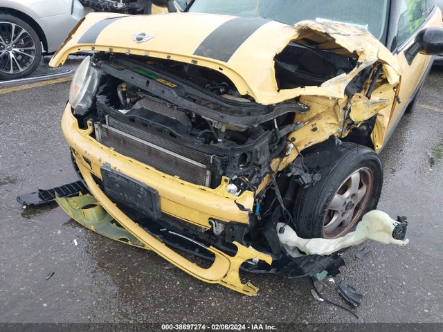 2009 MINI COOPER WMWMF33549TW79613 Photo 5