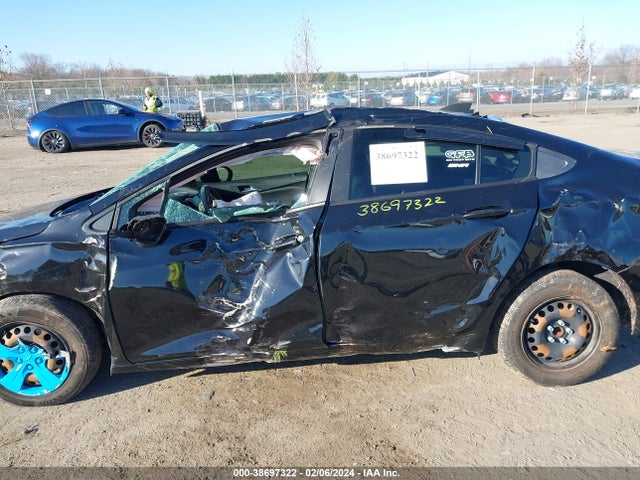 Chevrolet Cruze Ls Auto 2018 1G1BC5SM2J7233618 Image 13