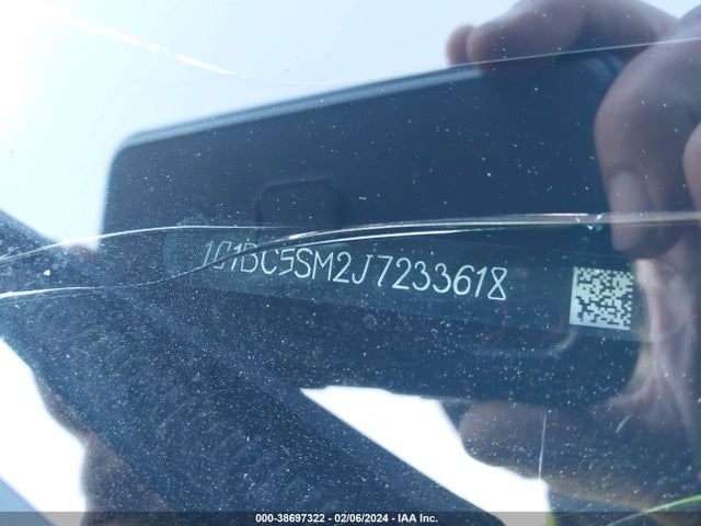 Chevrolet Cruze Ls Auto 2018 1G1BC5SM2J7233618 Image 9