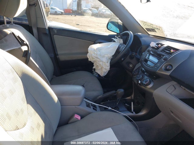 2009 TOYOTA RAV4 VIN: JTMBF33V99D002545