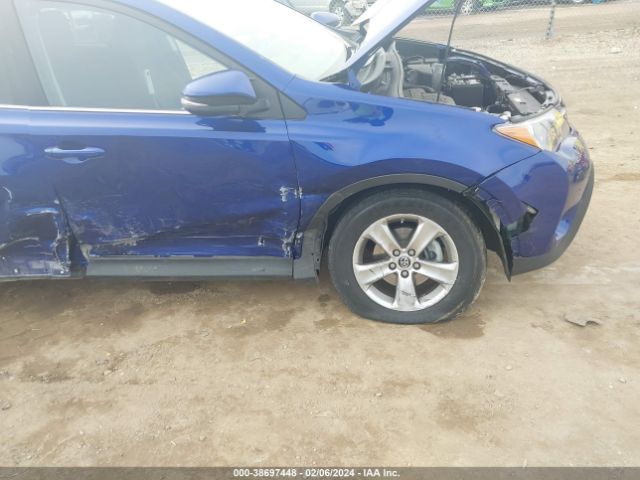 2T3RFREV4FW302264 Toyota Rav4 Xle