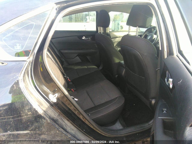 KIA FORTE S 2019 3KPF34AD8KE045644 Image 8