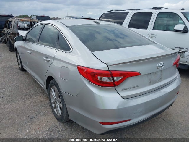 2016 HYUNDAI SONATA SE VIN: 5NPE24AF0GH381114