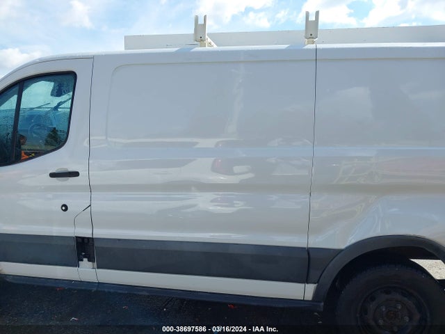 Ford Transit-150 2017 1FTYE1YMXHKA88055 Image 14
