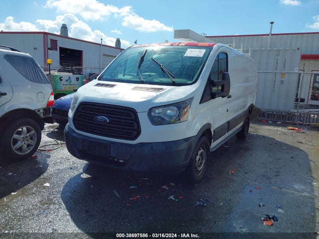Ford Transit-150 2017 1FTYE1YMXHKA88055 Image 2