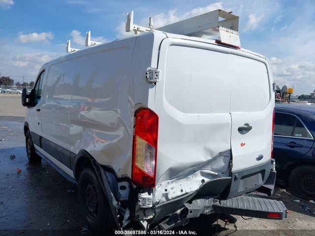 Ford Transit-150 2017 1FTYE1YMXHKA88055 Image 3