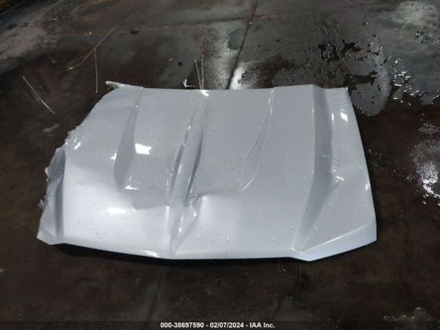 1GCVKPEC0JZ167029 Chevrolet Silverado 1500 Custom