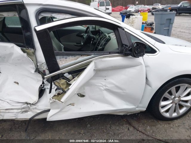 1G4PR5SK8E4159960 Buick Verano Convenience Group