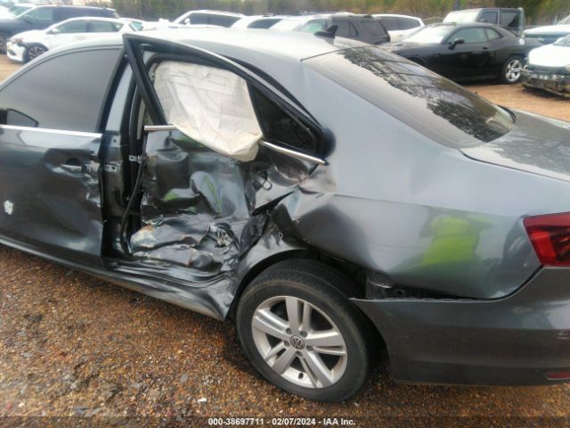 3VWDB7AJ6HM279679 Volkswagen Jetta 1.4t Se