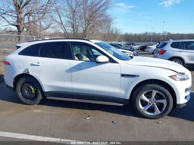 SADCJ2FX0JA203898 Jaguar F-pace 25t Premium