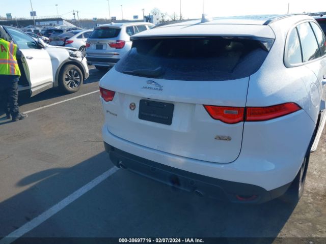 SADCJ2FX0JA203898 Jaguar F-pace 25t Premium