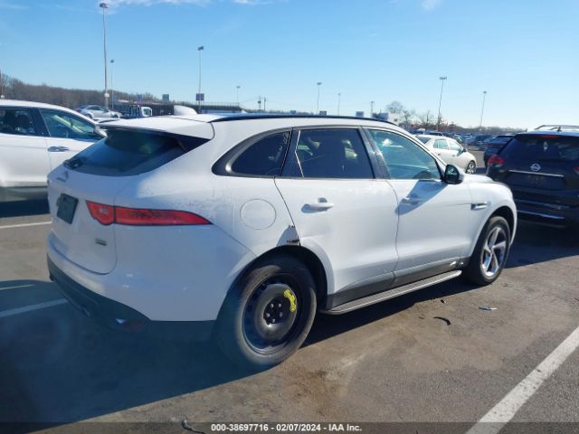 SADCJ2FX0JA203898 Jaguar F-pace 25t Premium