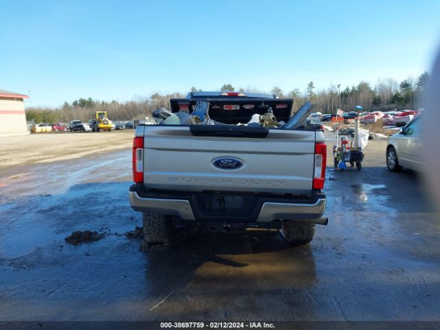 1FT7X3B66KEE16766 Ford F-350 Xl