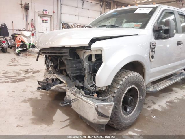 1FT7X3B66KEE16766 Ford F-350 Xl