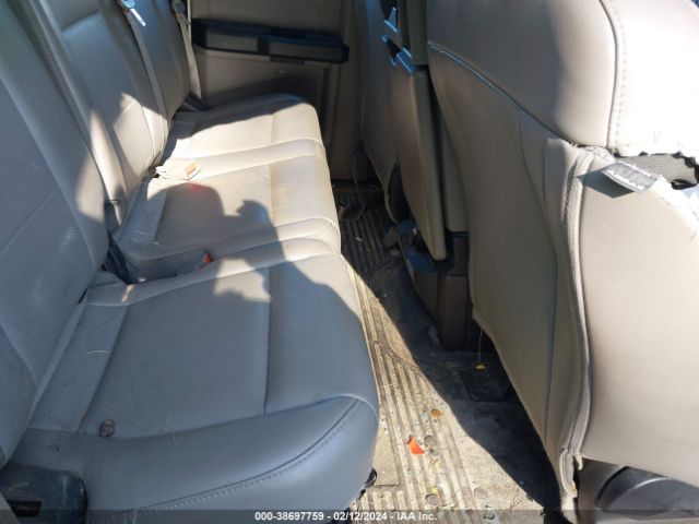 1FT7X3B66KEE16766 Ford F-350 Xl