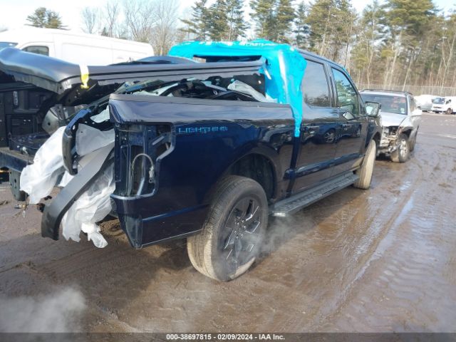 1FT6W1EV5NWG09950 Ford F-150 Lightning Lariat