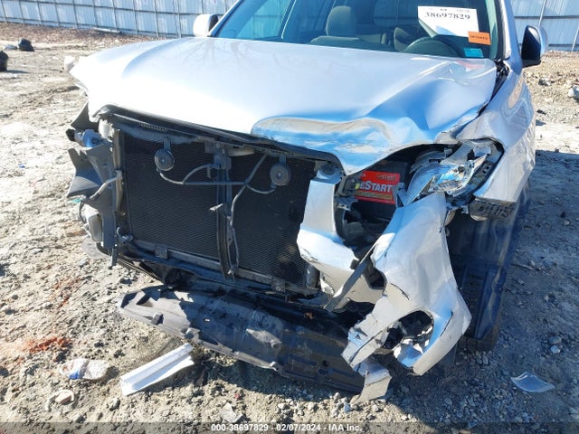 2010 TOYOTA HIGHLANDER BASE V6 VIN: 5TDZK3EH4AS020056