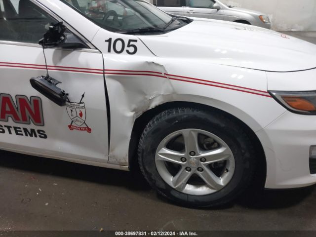 1G1ZB5ST5PF164253 Chevrolet Malibu Fwd Ls