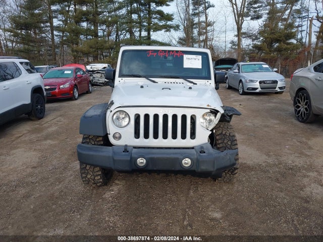 1C4BJWDG4JL838841 Jeep Wrangler Jk Unlimited Sport S 4x4