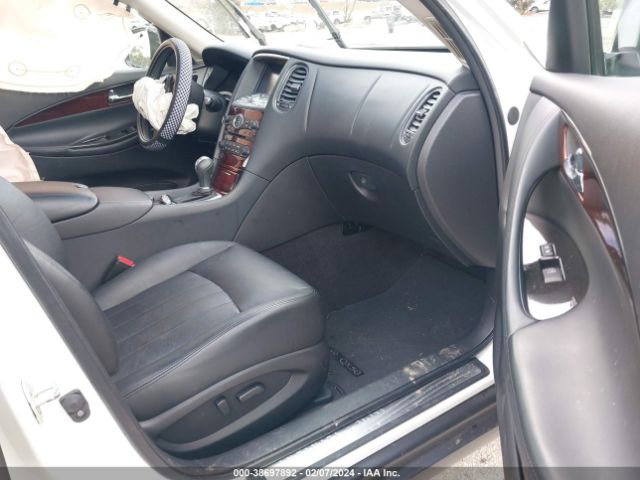 JN1BJ0RP5HM383110 Infiniti QX50