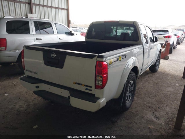 Nissan Frontier Desert Runner 2018 1N6DD0CU6JN773173 Image 4
