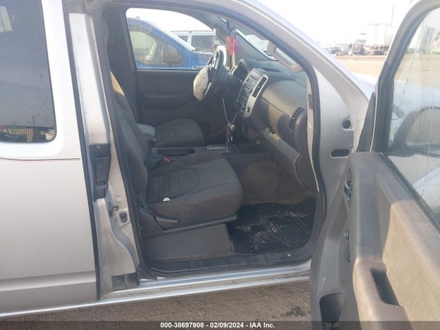 Nissan FRONTIER S 2014 1N6BD0CTXEN745526 Image 5