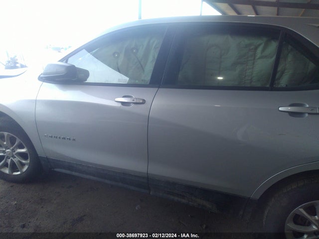 Chevrolet EQUINOX LS 2018 2GNAXREVXJ6347411 Image 14