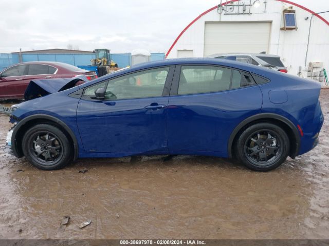 JTDADABU5R3010470 Toyota Prius Le Awd-e