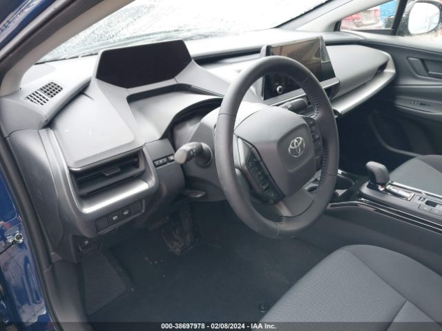JTDADABU5R3010470 Toyota Prius Le Awd-e