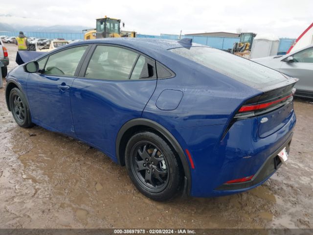 JTDADABU5R3010470 Toyota Prius Le Awd-e