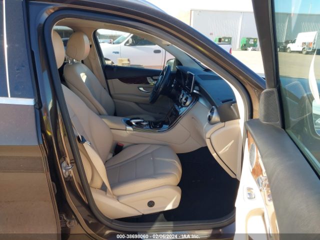 WDC0G4JB2GF079014 Mercedes-Benz GLC 300