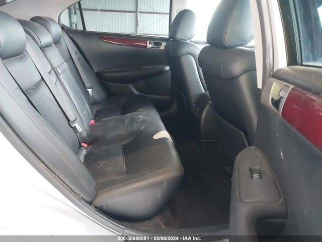 2005 Lexus Es 330 მანქანა იყიდება აუქციონზე, vin: JTHBA30G455118100, აუქციონის ნომერი: 38698081