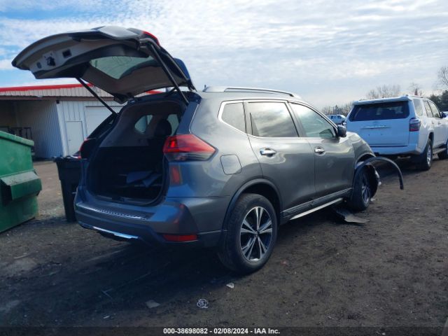 5N1AT2MV3JC801207 Nissan Rogue Sl