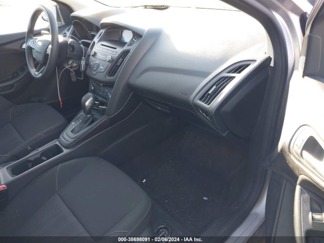 2017 FORD FOCUS SE VIN: 1FADP3F28HL309139